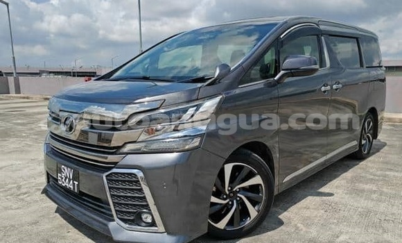 Buy Used Toyota Vellfire Other Car in All Saints in Antigua