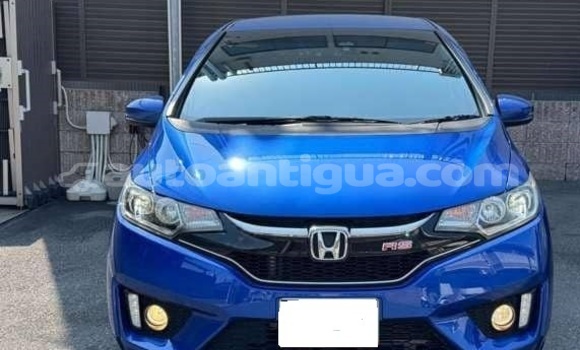 Buy Used Honda FIT White Car in St John's in Antigua Buy Used Honda FIT White Car in St John's in Antigua