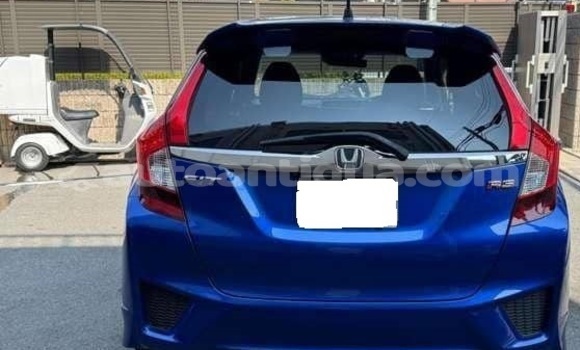 Buy Used Honda FIT White Car in St John's in Antigua Buy Used Honda FIT White Car in St John's in Antigua