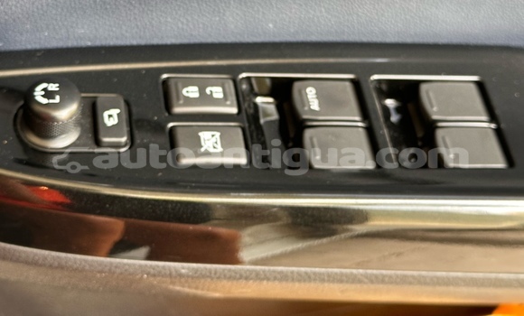 Buy Used Suzuki Baleno White Car in St John's in Antigua Buy Used Suzuki Baleno White Car in St John's in Antigua