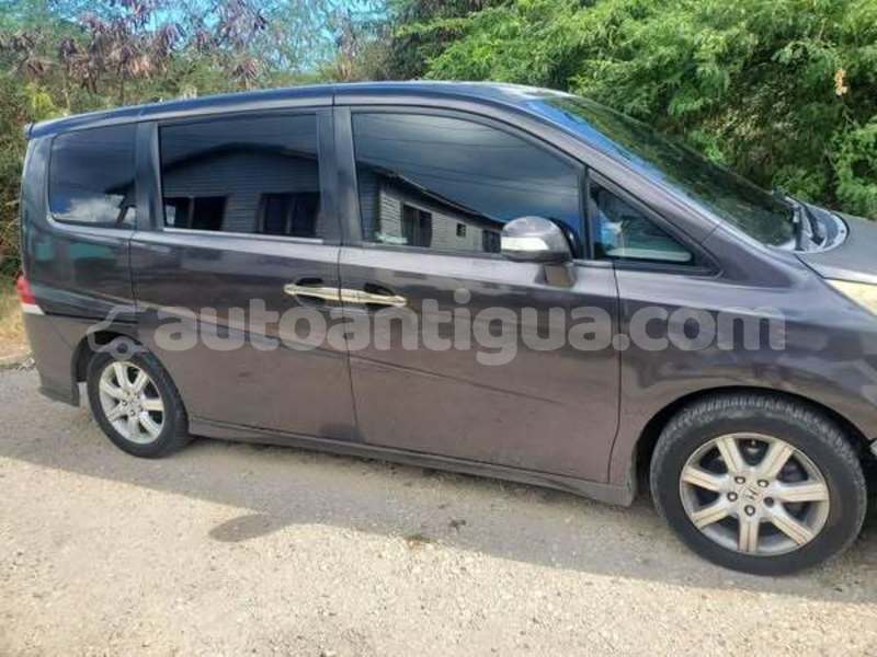 Big with watermark honda stepwgn antigua all saints 4623