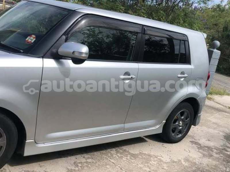 Big with watermark toyota regius antigua all saints 4628