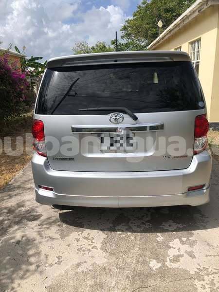 Big with watermark toyota regius antigua all saints 4628