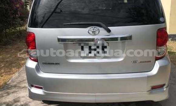 Buy Used Toyota Regius Other Car in All Saints in Antigua Buy Used Toyota Regius Other Car in All Saints in Antigua