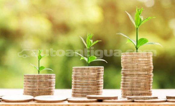 Buy Used Alfa Romeo 146 Brown Car in Liberta in Antigua