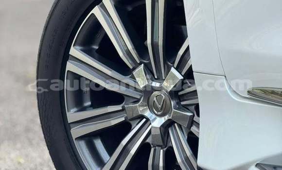 Buy Used Lexus LX 450 White Car in St John's in Antigua Buy Used Lexus LX 450 White Car in St John's in Antigua