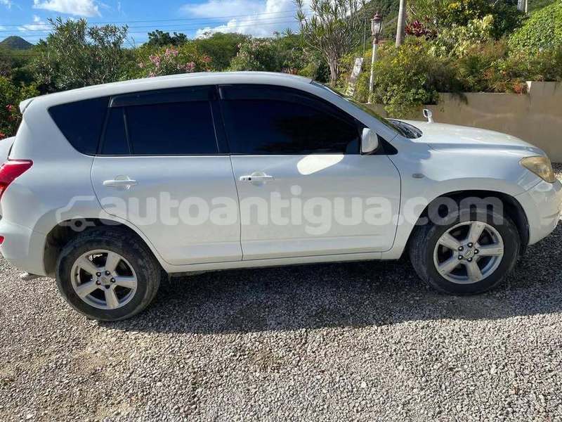 Big with watermark toyota rav4 antigua all saints 4681