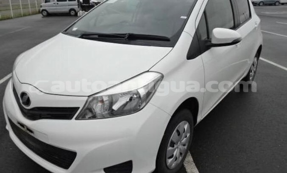 Buy Used Toyota Vitz White Car in St John's in Antigua