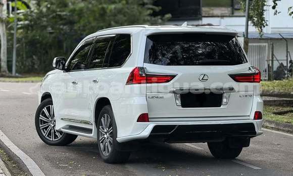 Buy Used Lexus LX 570 White Car in St John's in Antigua Buy Used Lexus LX 570 White Car in St John's in Antigua