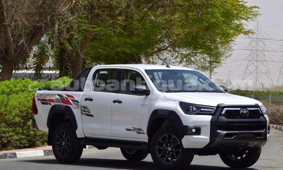 Buy Used Toyota Hilux White Car in St John's in Antigua Buy Used Toyota Hilux White Car in St John's in Antigua