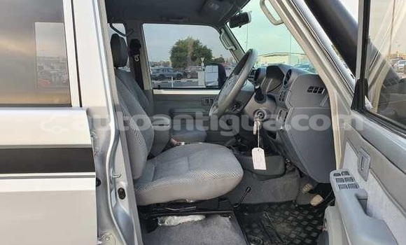 Buy Used Toyota Land Cruiser Silver Car in Liberta in Antigua Buy Used Toyota Land Cruiser Silver Car in Liberta in Antigua
