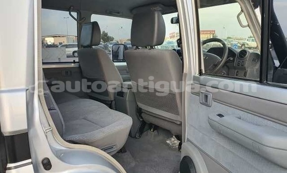 Buy Used Toyota Land Cruiser Silver Car in Liberta in Antigua Buy Used Toyota Land Cruiser Silver Car in Liberta in Antigua
