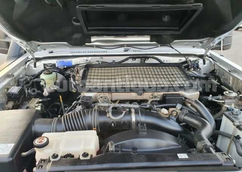 Big with watermark toyota land cruiser antigua liberta 4713