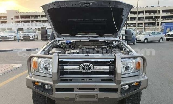 Buy Used Toyota Land Cruiser Silver Car in Liberta in Antigua Buy Used Toyota Land Cruiser Silver Car in Liberta in Antigua