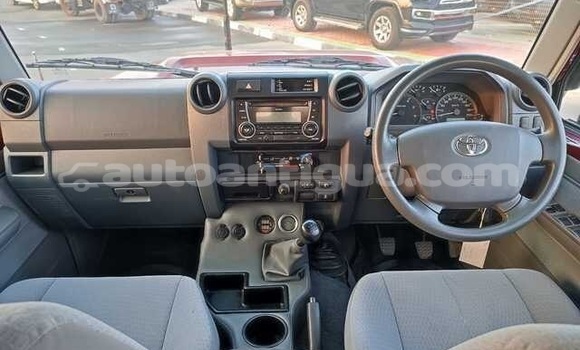 Buy Used Toyota Land Cruiser Silver Car in Liberta in Antigua Buy Used Toyota Land Cruiser Silver Car in Liberta in Antigua