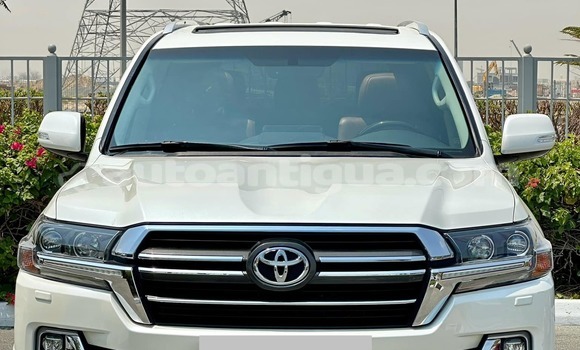 Buy Used Toyota Land Cruiser White Car in All Saints in Antigua