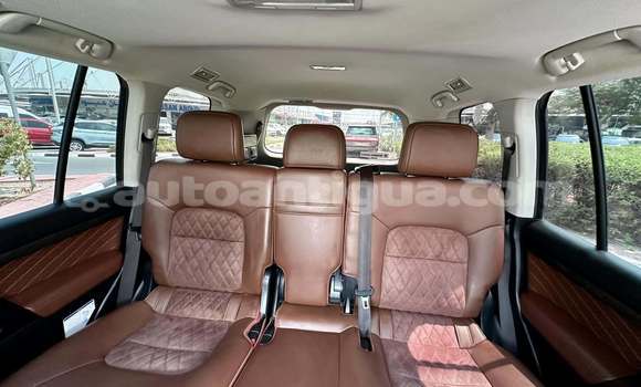 Buy Used Toyota Land Cruiser White Car in All Saints in Antigua Buy Used Toyota Land Cruiser White Car in All Saints in Antigua