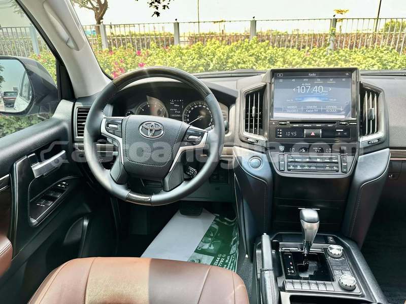 Big with watermark toyota land cruiser antigua all saints 4714