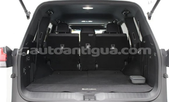 Buy Used Lexus LX White Car in All Saints in Antigua Buy Used Lexus LX White Car in All Saints in Antigua