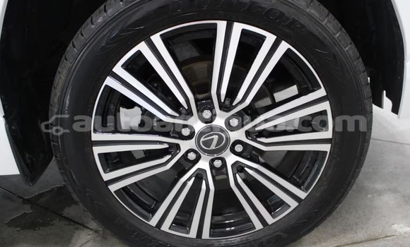 Buy Used Lexus LX White Car in All Saints in Antigua Buy Used Lexus LX White Car in All Saints in Antigua