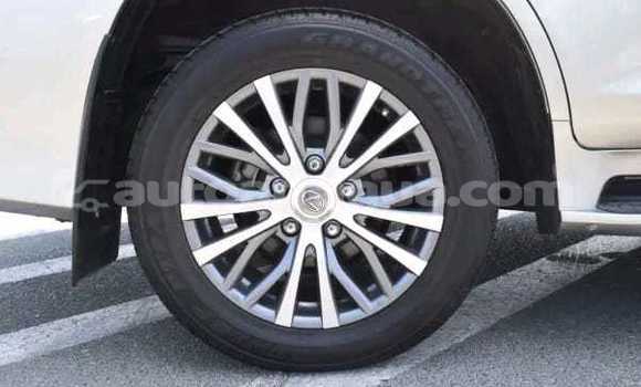 Buy Used Lexus LX 450 Silver Car in St John's in Antigua Buy Used Lexus LX 450 Silver Car in St John's in Antigua