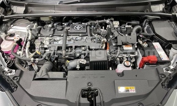 Buy Used Toyota Prius Silver Car in St John's in Antigua Buy Used Toyota Prius Silver Car in St John's in Antigua