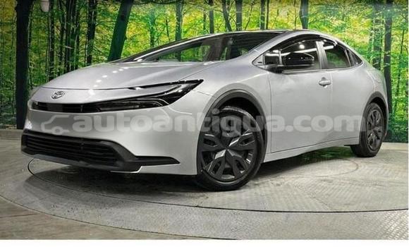 Buy Used Toyota Prius Silver Car in St John's in Antigua Buy Used Toyota Prius Silver Car in St John's in Antigua