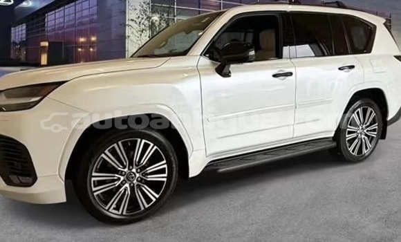 Buy Used Lexus LX White Car in St John's in Antigua Buy Used Lexus LX White Car in St John's in Antigua