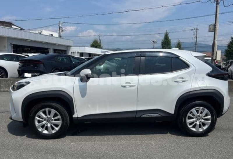 Big with watermark toyota yaris antigua st john s 4739