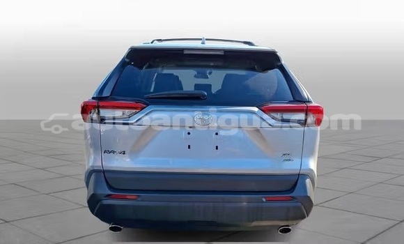 Buy Used Toyota RAV4 Silver Car in St John's in Antigua Buy Used Toyota RAV4 Silver Car in St John's in Antigua