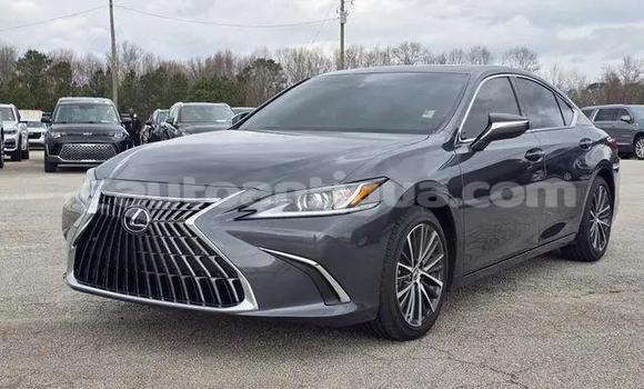Buy Used Lexus ES Black Car in Import - Dubai in Antigua Buy Used Lexus ES Black Car in Import - Dubai in Antigua