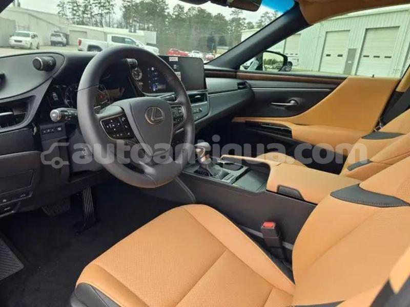 Big with watermark lexus es antigua import dubai 4752