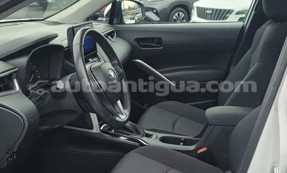 Buy Used Toyota Corolla Cross White Car in St John's in Antigua Buy Used Toyota Corolla Cross White Car in St John's in Antigua