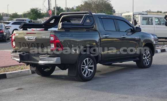 Buy Used Toyota Hilux Green Car in Import - Dubai in Antigua Buy Used Toyota Hilux Green Car in Import - Dubai in Antigua
