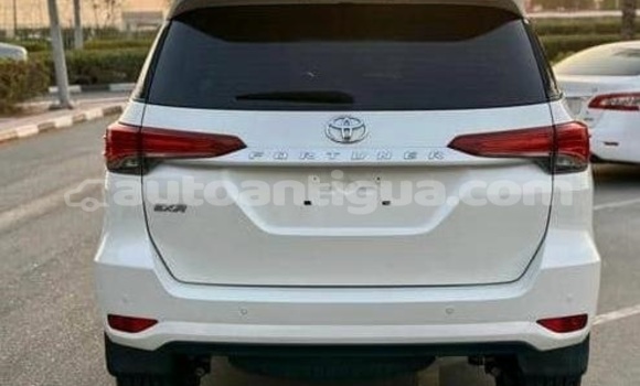 Buy Used Toyota Fortuner White Car in St John's in Antigua Buy Used Toyota Fortuner White Car in St John's in Antigua