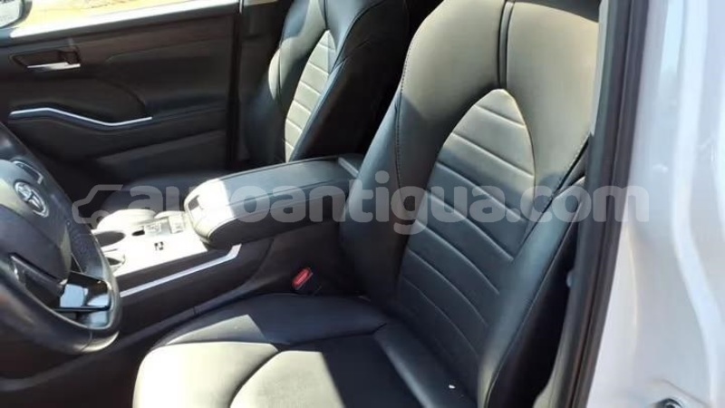 Big with watermark toyota highlander antigua st john s 4789