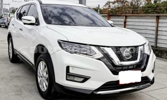 Buy Used Nissan X–Trail White Car in St John's in Antigua Buy Used Nissan X–Trail White Car in St John's in Antigua