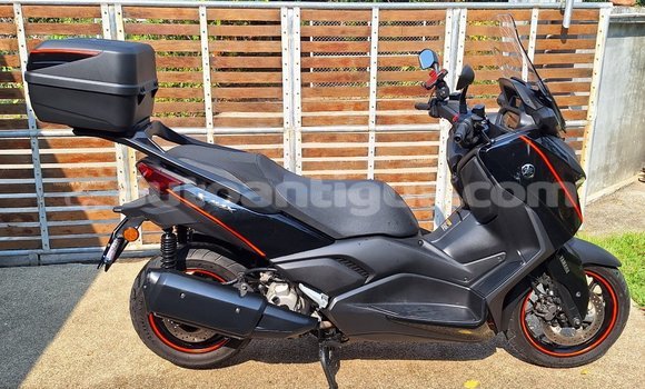Buy New Yamaha X-MAX Black Bike in St John's in Antigua Buy New Yamaha X-MAX Black Bike in St John's in Antigua