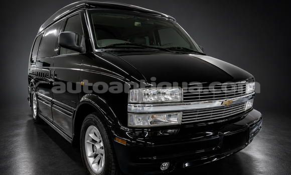 Buy Used Chevlolet Spin Black Car in St John's in Antigua