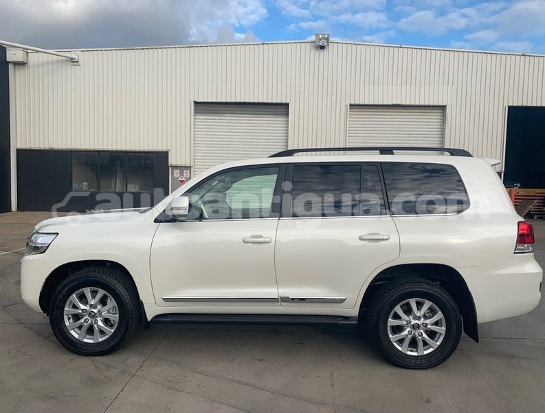 Big with watermark toyota land cruiser antigua st john s 4817
