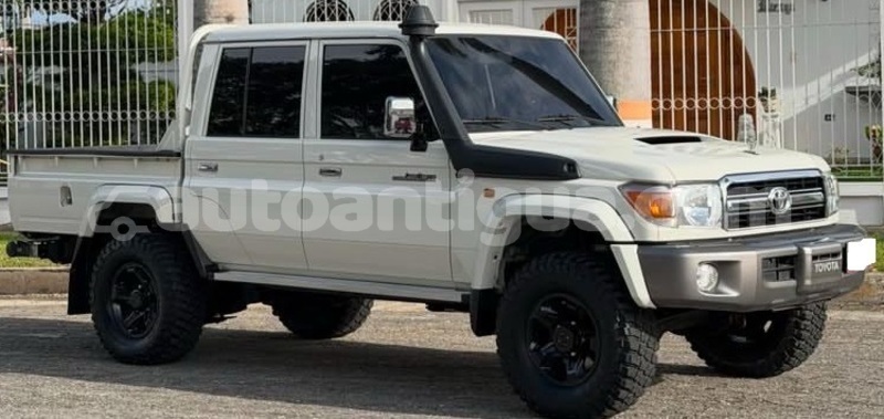 Big with watermark toyota land cruiser antigua st john s 4820