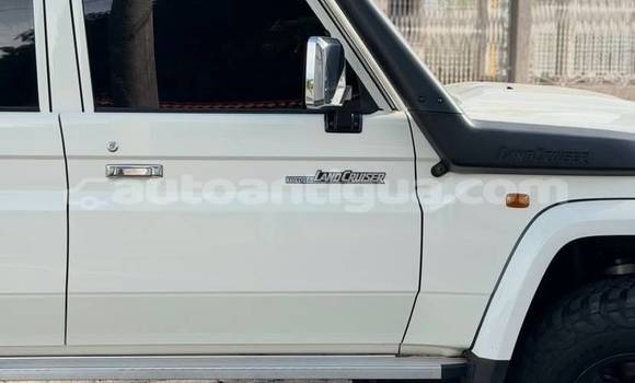 Buy Used Toyota Land Cruiser White Car in St John's in Antigua Buy Used Toyota Land Cruiser White Car in St John's in Antigua