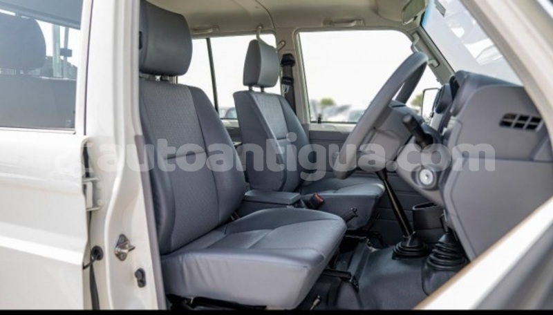 Big with watermark toyota land cruiser antigua st john s 4820