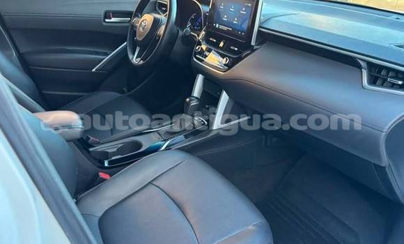 Buy Used Toyota Corolla Cross White Car in St John's in Antigua Buy Used Toyota Corolla Cross White Car in St John's in Antigua
