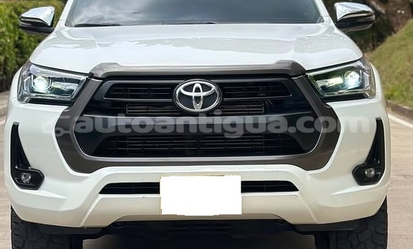 Buy Used Toyota Hilux White Car in St John's in Antigua Buy Used Toyota Hilux White Car in St John's in Antigua