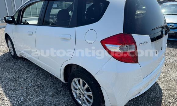 Buy Used Honda FIT White Car in St John's in Antigua Buy Used Honda FIT White Car in St John's in Antigua
