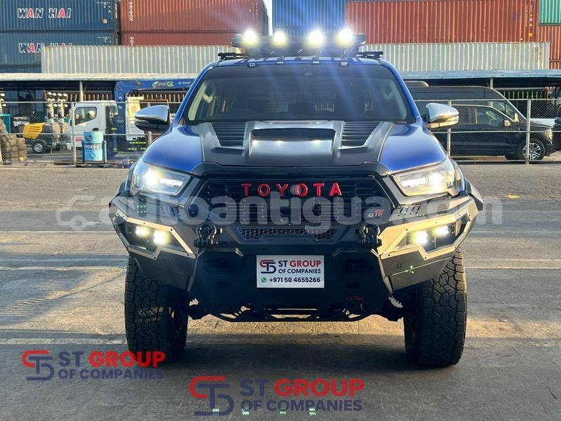 Big with watermark toyota hilux antigua import dubai 4857