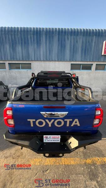 Big with watermark toyota hilux antigua import dubai 4857