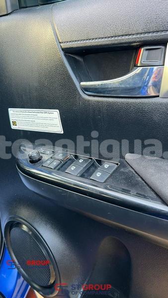 Big with watermark toyota hilux antigua import dubai 4857