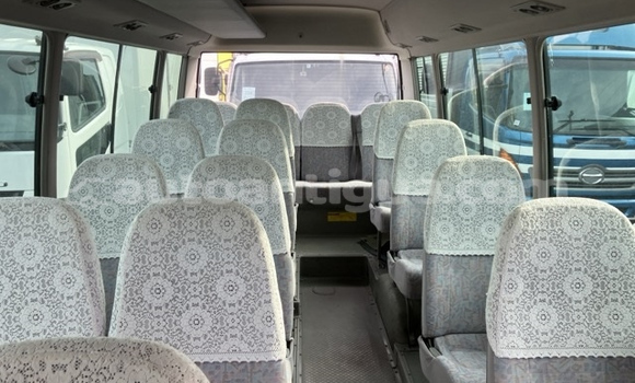 Buy Used Toyota Coaster Beige Car in All Saints in Antigua Buy Used Toyota Coaster Beige Car in All Saints in Antigua